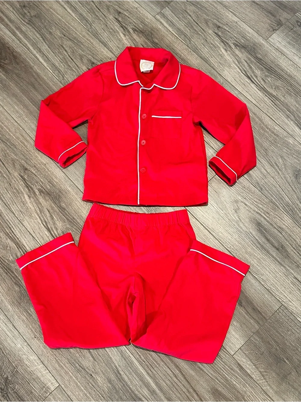 The Beaufort Bonnet Company Locks Little Man Pajama Set Red Kids (6)